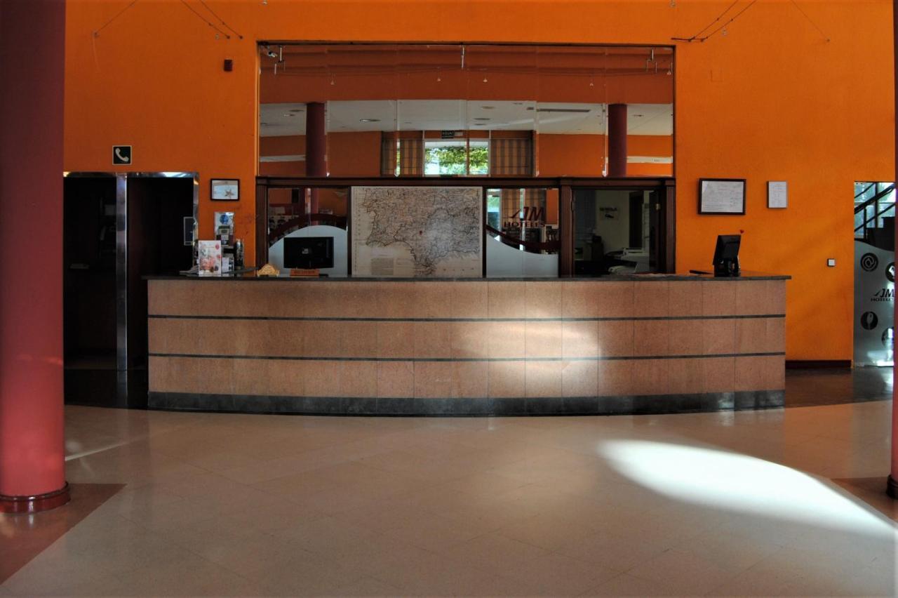 Hotel Jm Jardin De La Reina Guillena Luaran gambar