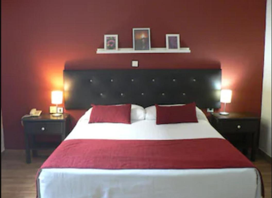 Hotel Jm Jardin De La Reina Guillena Luaran gambar