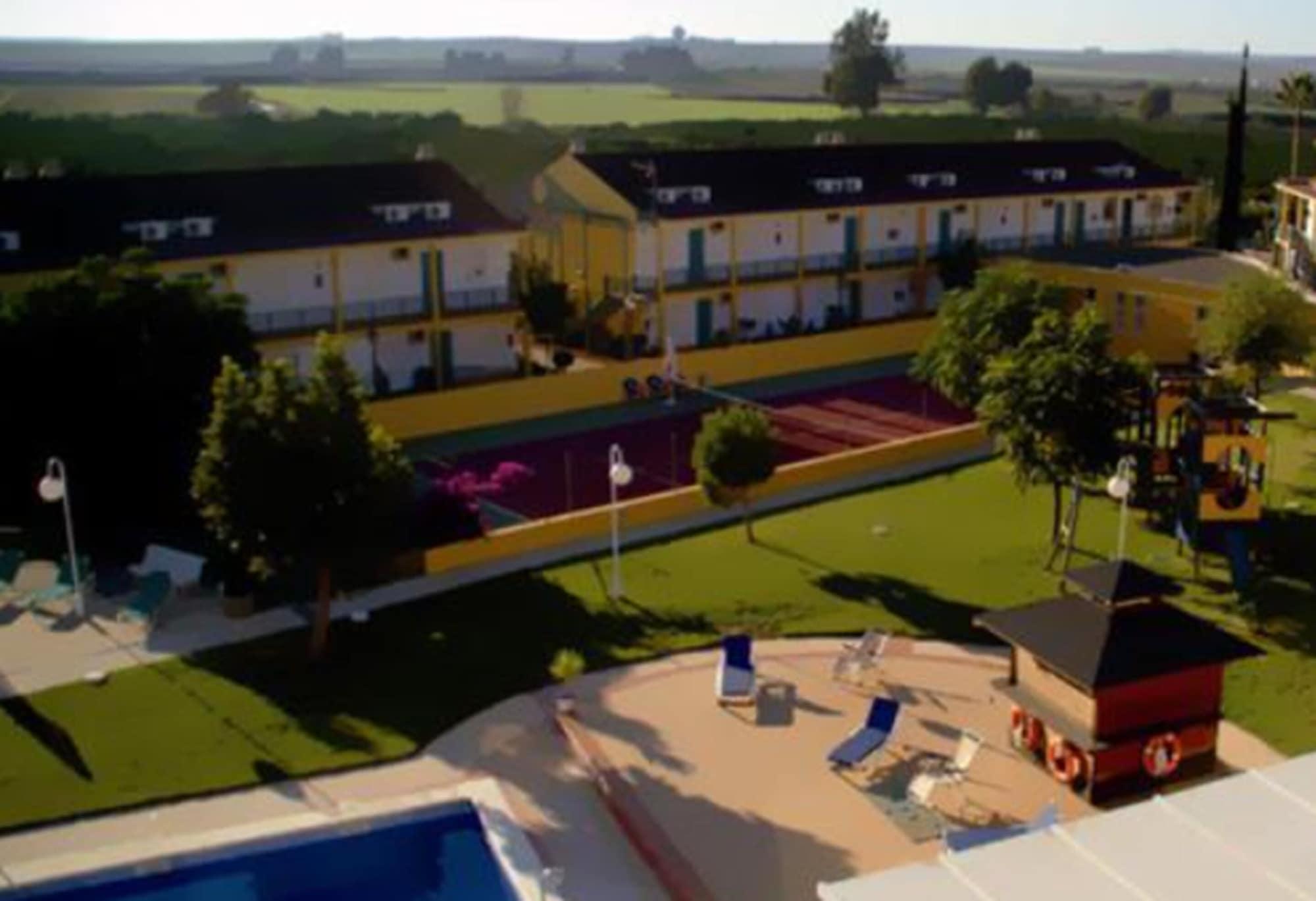 Hotel Jm Jardin De La Reina Guillena Luaran gambar